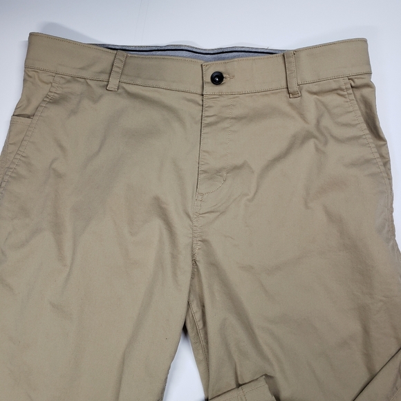 Nike Dri FIT UV Golf Chino Pants Size 34X30 Standard Fit Tan Khaki DA4089-297 - Picture 2 of 7